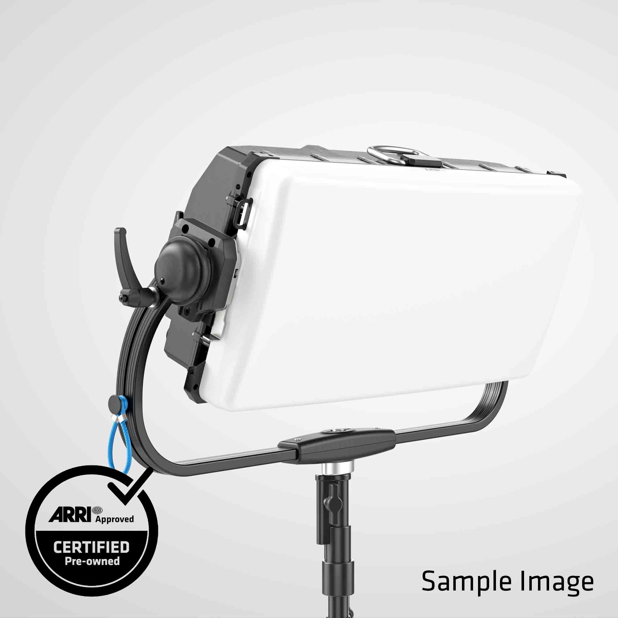 SkyPanel X21 Black in Bags